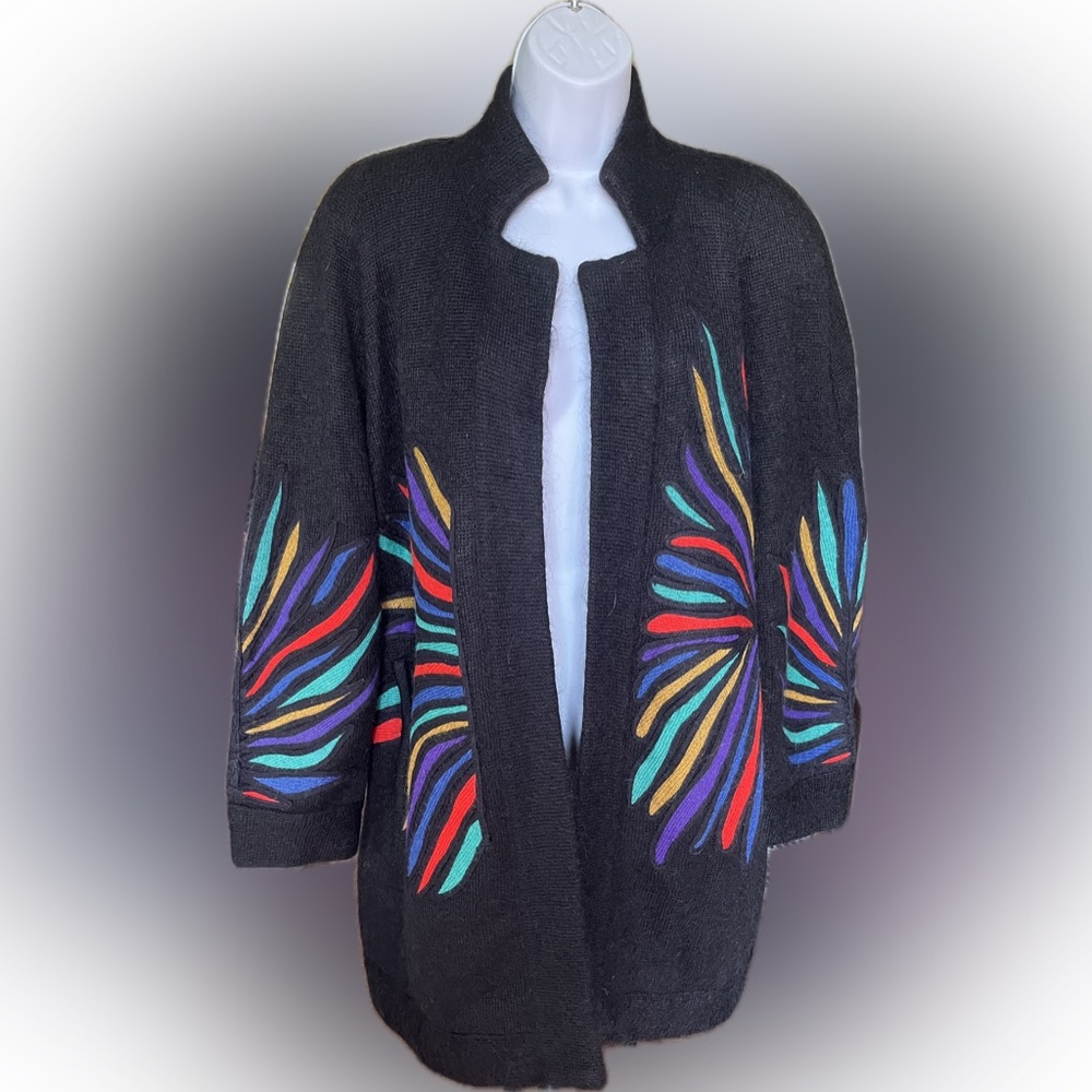 Vintage 80’s Primo Heavy Weight Wool Blend Embroidered Sweater
